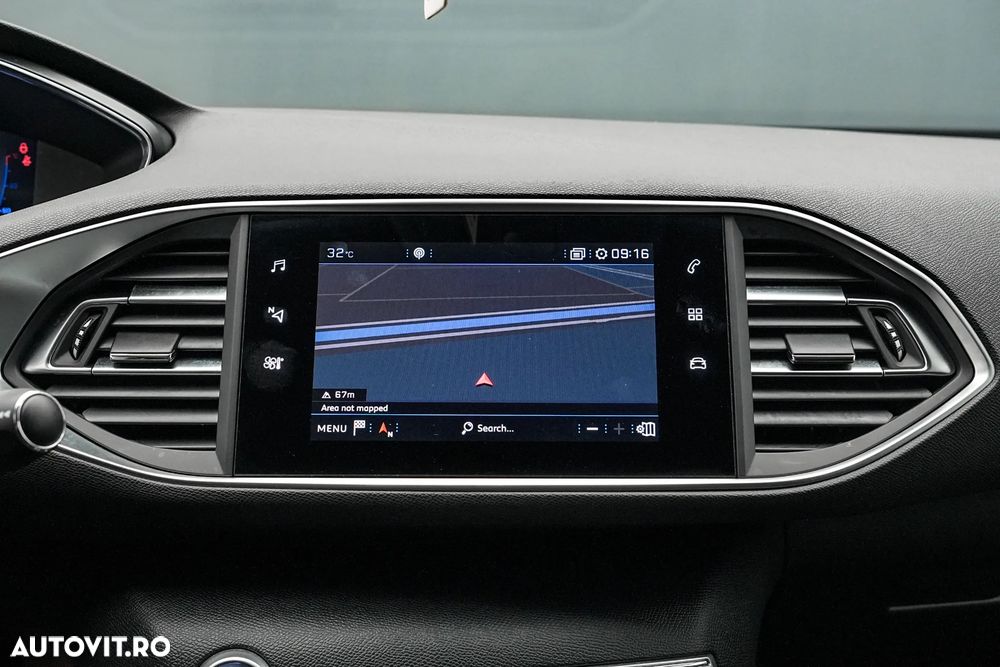 Peugeot 308 1.5L BlueHDI 130 S&S EAT8 Active - 23