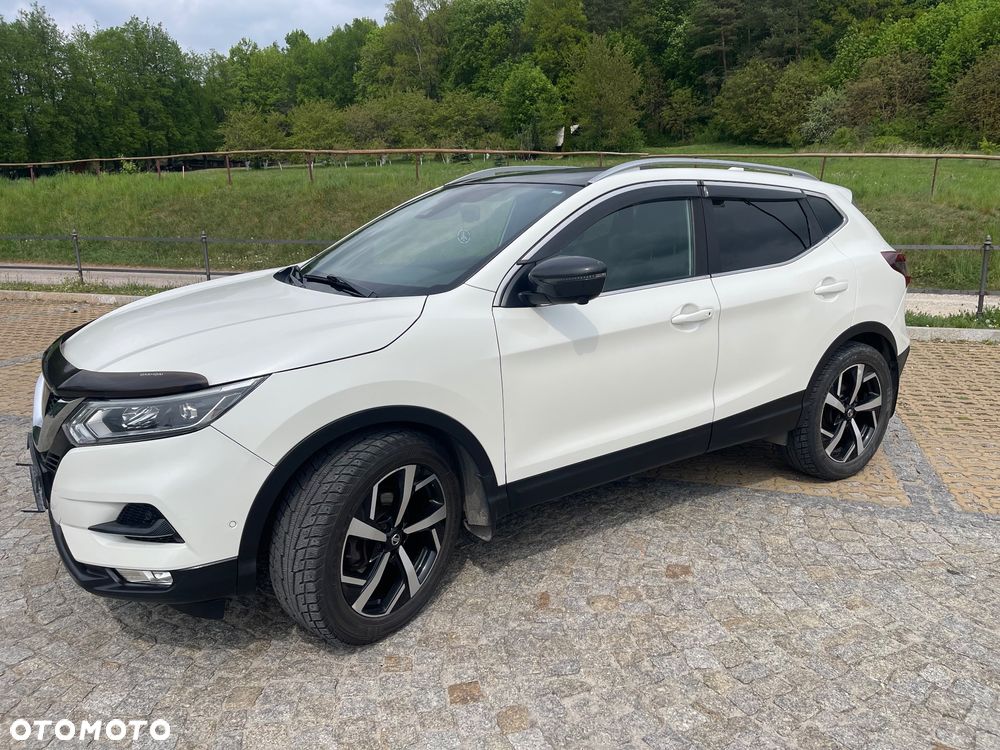 Nissan Qashqai 1.6 dCi Xtronic TEKNA+ - 18