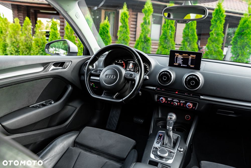 Audi A3 Sportback 1.8 TFSI S tronic S line Sportpaket - 25