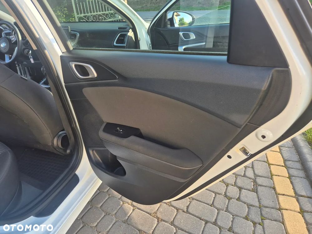 Kia Ceed 1.6 CRDi SCR GT-Line - 6