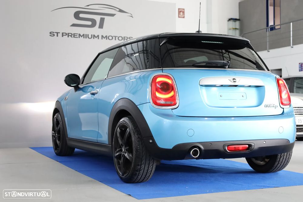 MINI 3 Portas Cooper D - 22