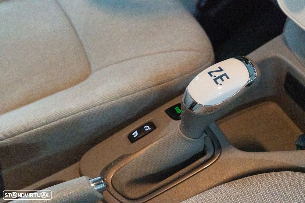 Renault Zoe (c/ Bateria) 41 kwh Intens - 22