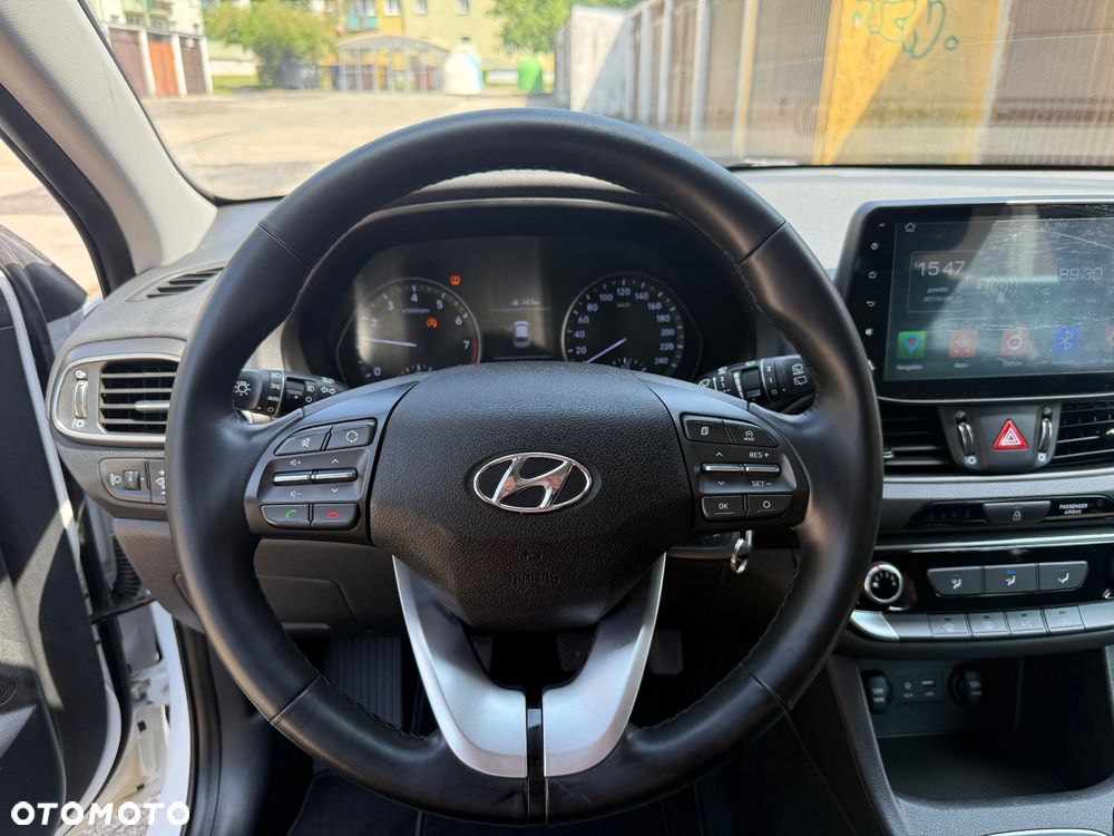 Hyundai i30 1.0 T-GDI YES - 16