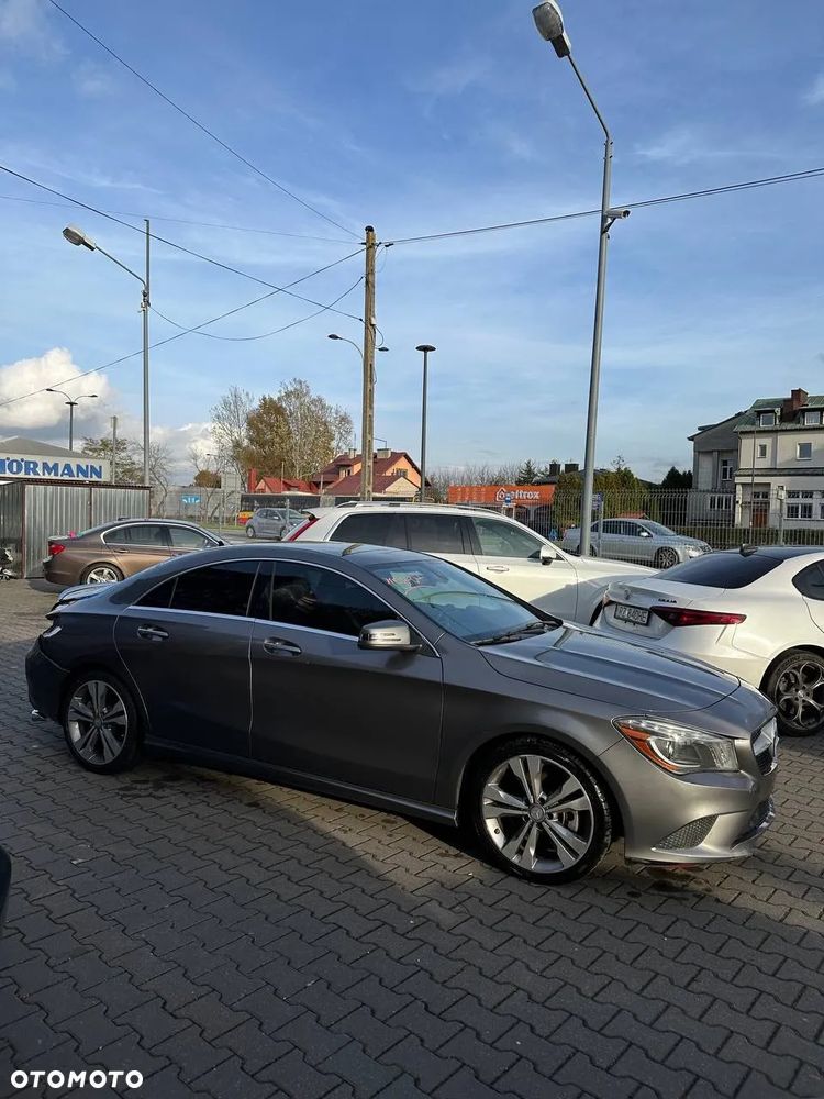 Mercedes-Benz CLA 250 7G-DCT - 3