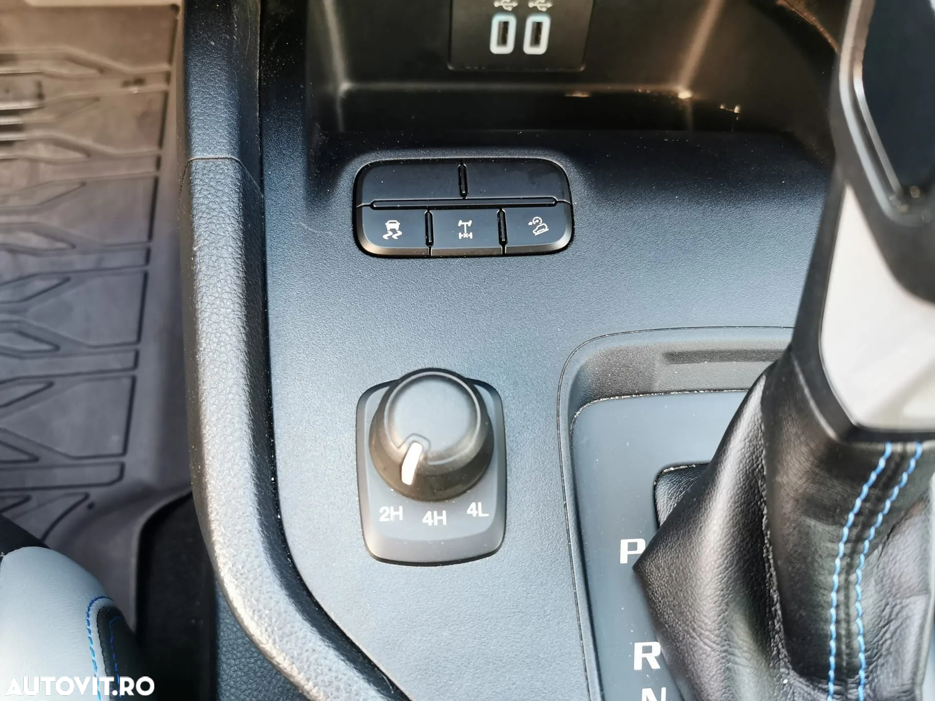 Ford Ranger Pick-Up 2.0 EcoBlue 213 CP 4x4 Cabina Dubla Raptor Aut. - 19