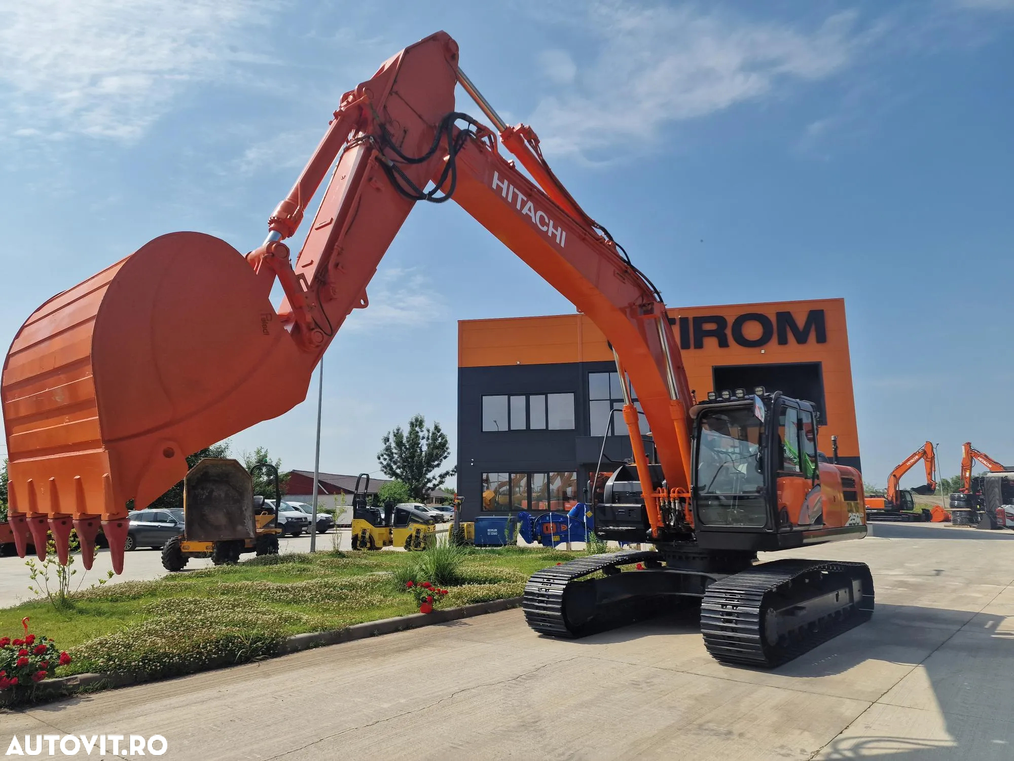 Hitachi ZX250LCN-6, 27,1t, 10.139h, cupa NOUA 1,55mc-76.900 EUR+Tva, gresare automata, Instalatia hdr de picon, inst hidr rotire atasament, lant 80%, camera spate si lateral, pregatire 3D, SUPER INTRETINUT-posibilitate leasing-PROMOTIE 76900 EUR+Tva - 18