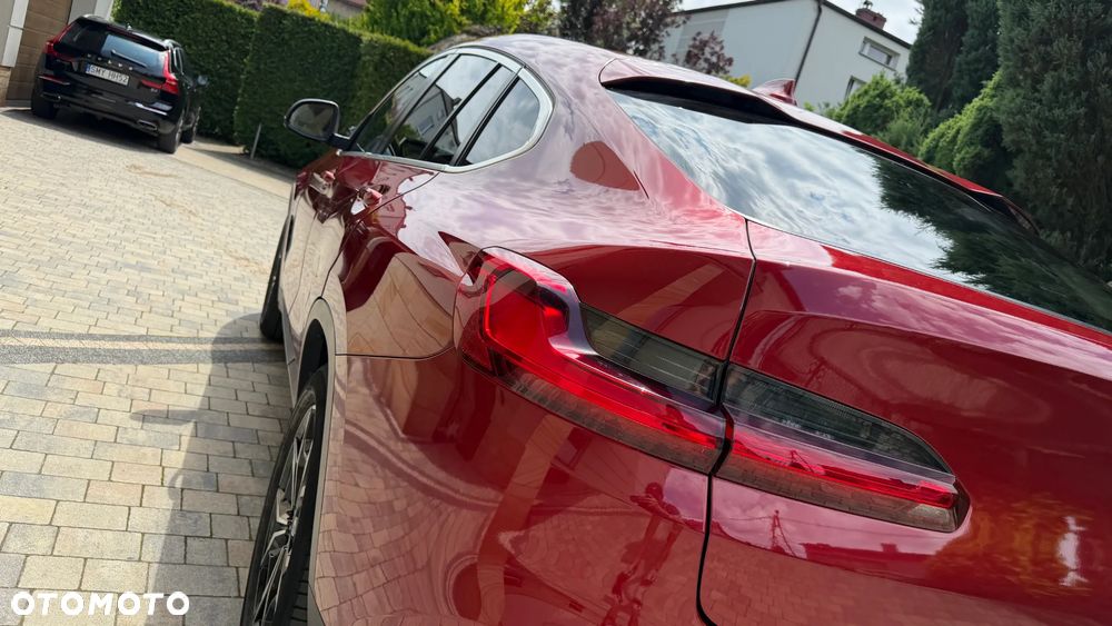 BMW X4 xDrive20i M Sport - 10