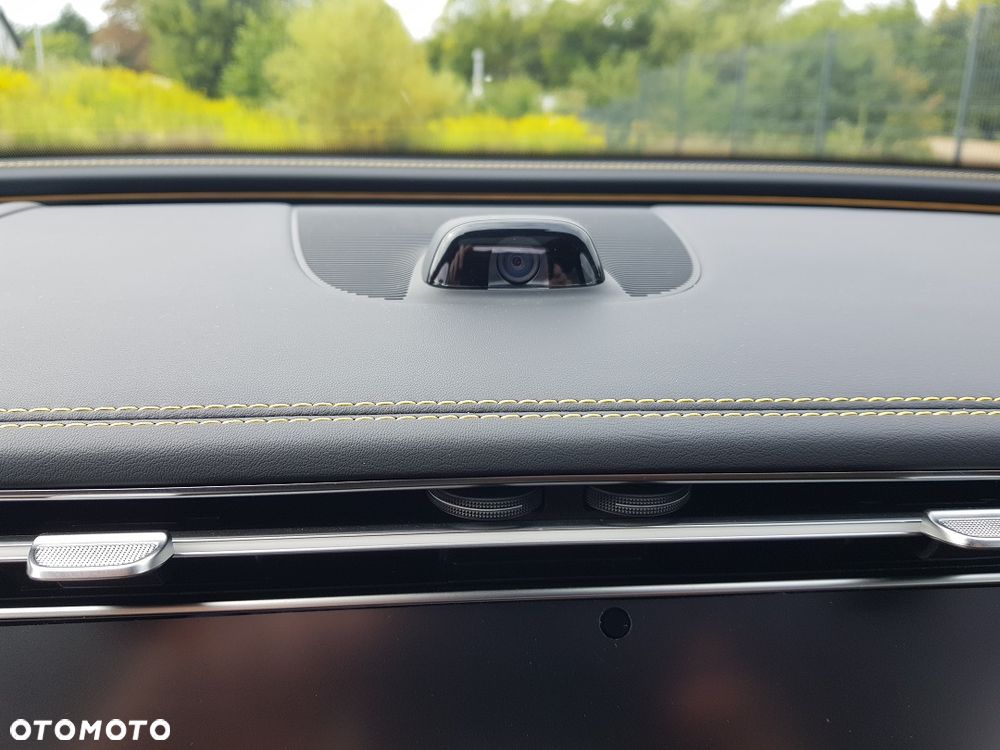 Mercedes-Benz Klasa E AMG 53 PHEV 4Matic+ 9G-Tronic TCT - 39