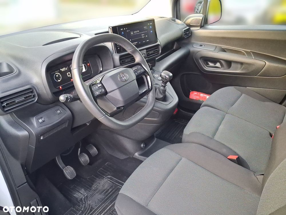 Toyota PROACE CITY - 7