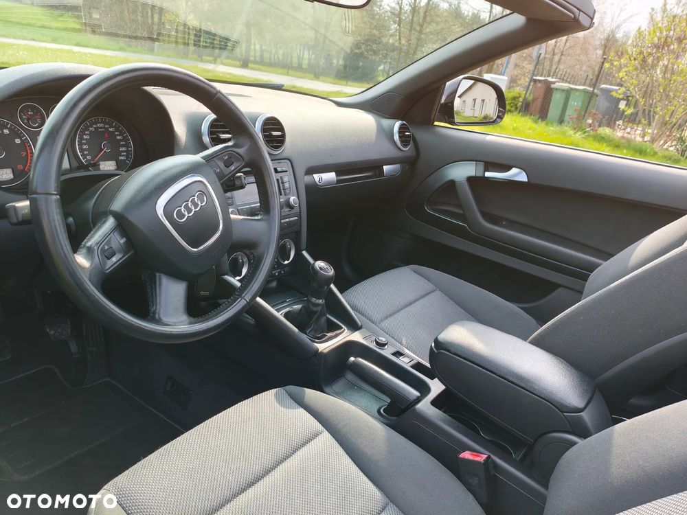 Audi A3 Cabrio 1.6 Attraction - 9
