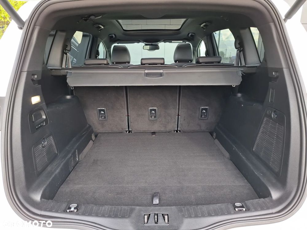 Ford S-Max 2.0 EcoBlue Twin-Turbo ST-Line - 12