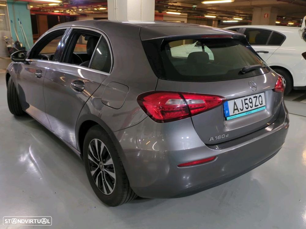 Mercedes-Benz A 180 d Style - 3