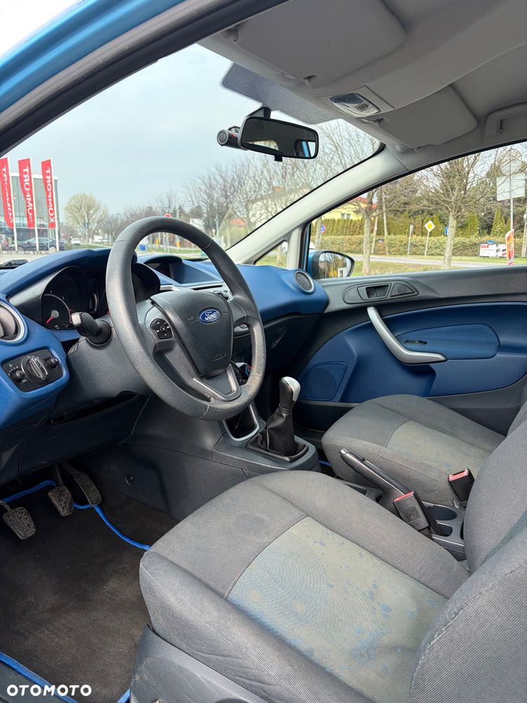 Ford Fiesta 1.25 Ambiente - 9