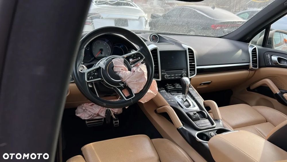 Porsche Cayenne S Tiptronic S - 17