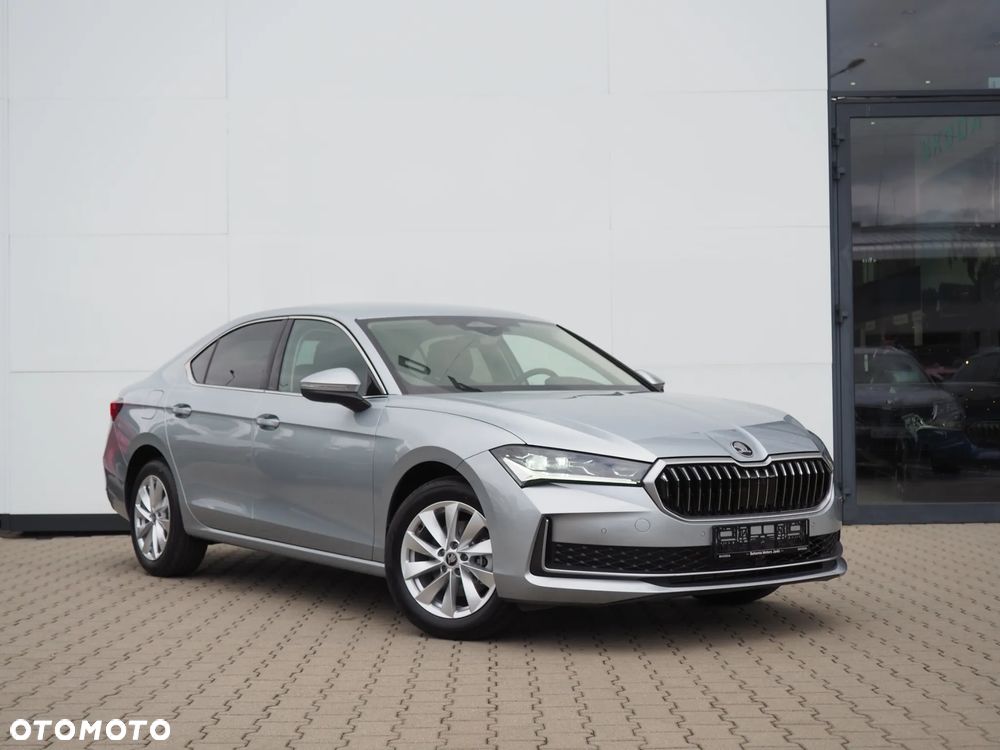 Skoda Superb 1.5 TSI mHEV Drive DSG - 3