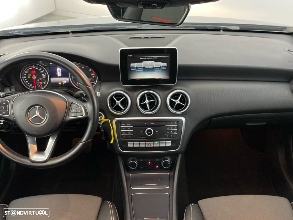 Mercedes-Benz A 160 d Style Aut. - 10