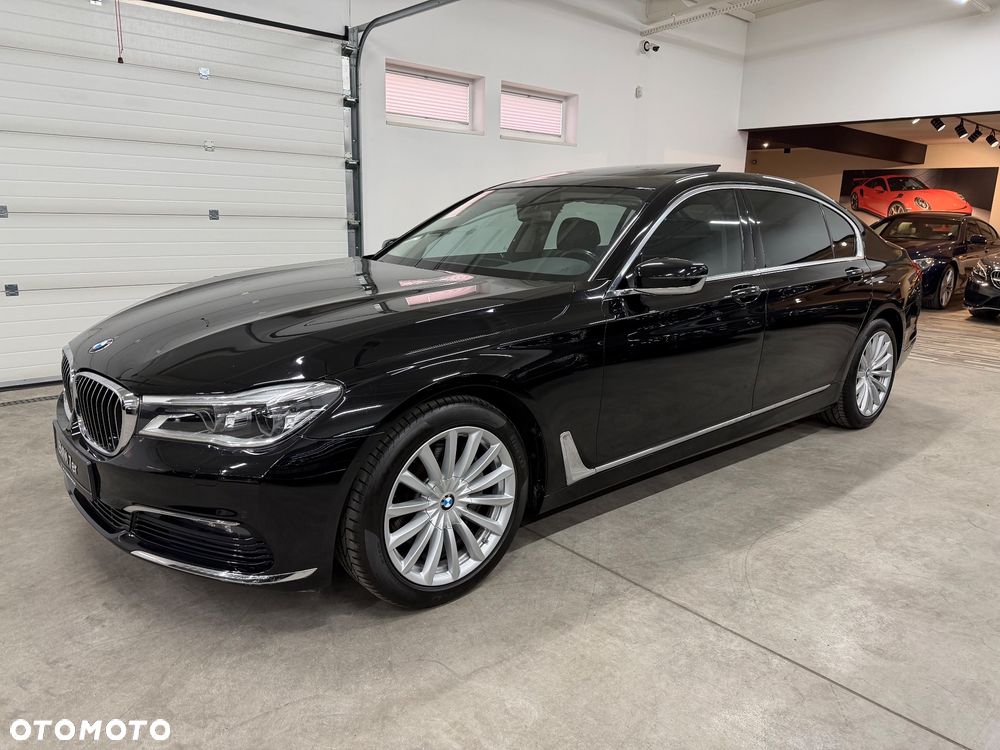 BMW Seria 7 740Li - 1