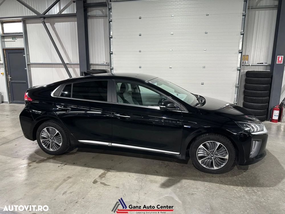 Hyundai IONIQ 1.6 GDI Premium - 39