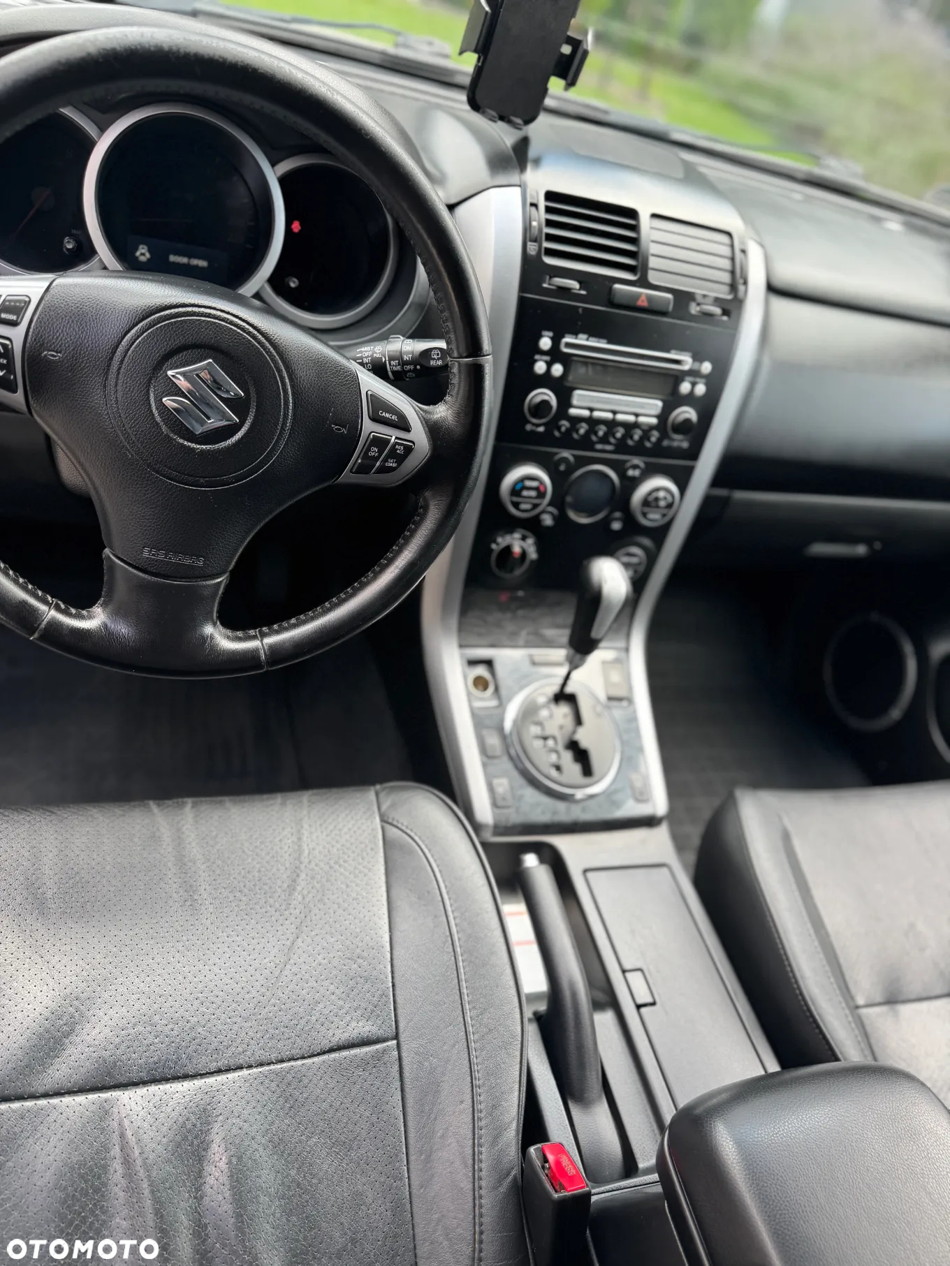 Suzuki Grand Vitara 3.2 V6 Elegance - 13