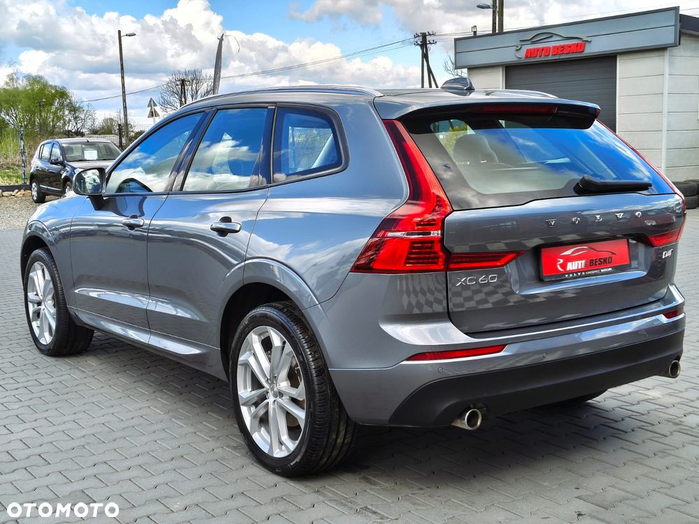 Volvo XC 60 D4 SCR AWD Momentum - 19