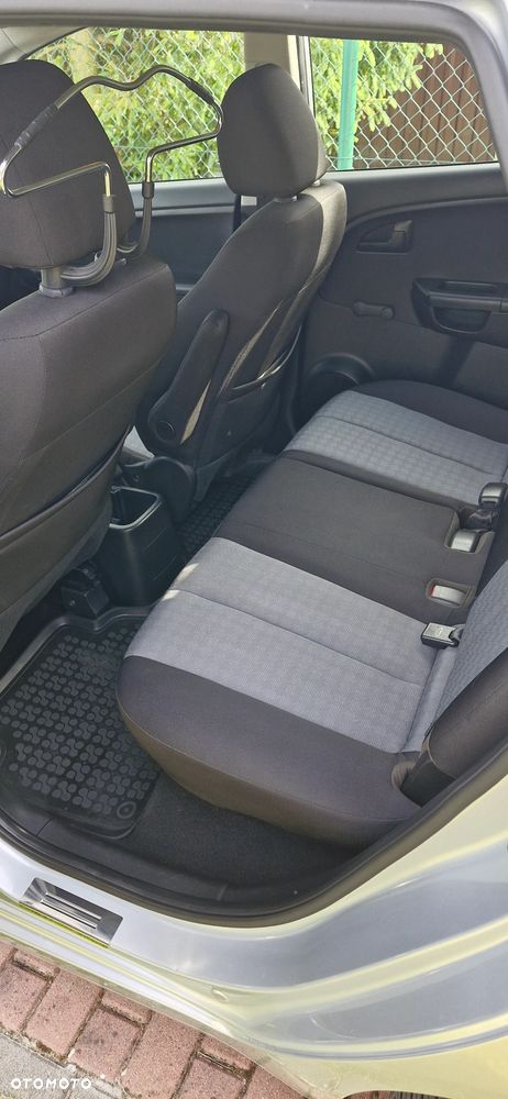 Kia Venga 1.4 CRDi L - 5
