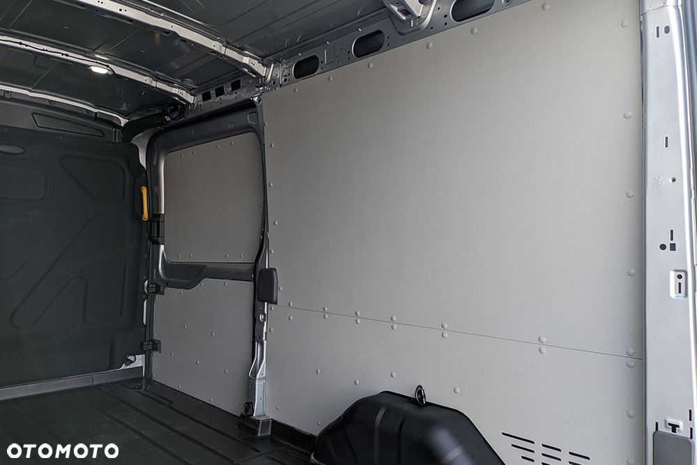 Ford Transit 350 L3H2 Trend Trail 2.0 130KM - 12