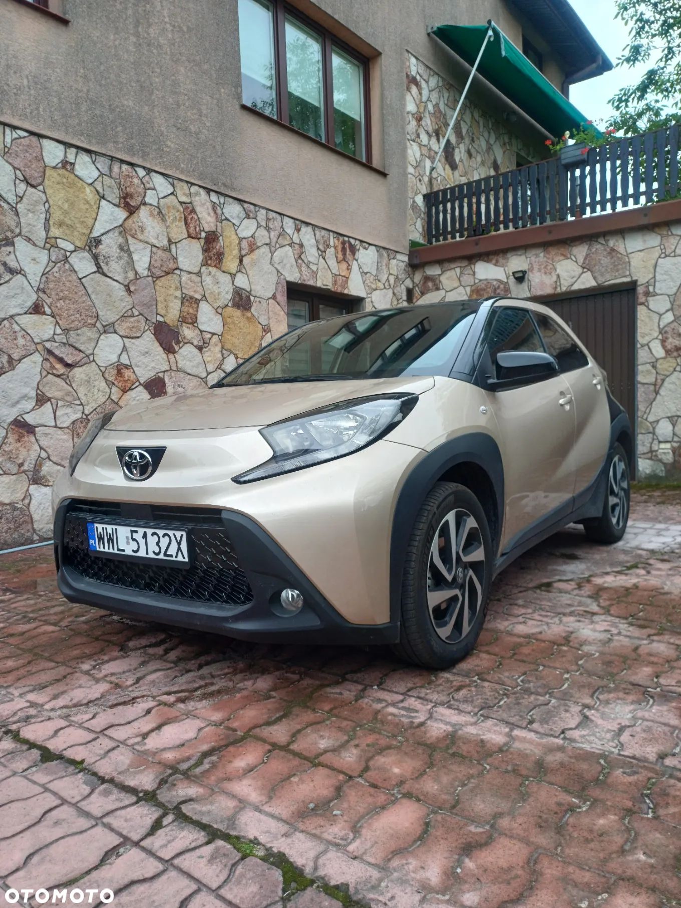 Toyota Aygo X 1.0 VVT-i Executive - 1