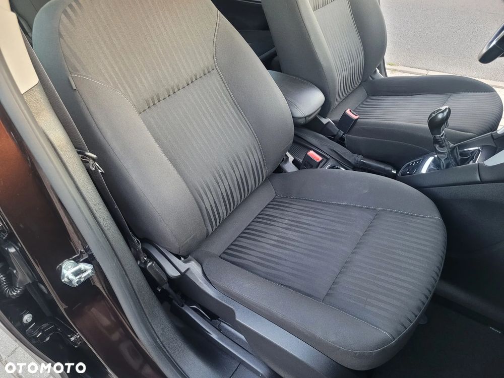 Opel Zafira Tourer 1.4 Turbo Business Innovation - 19