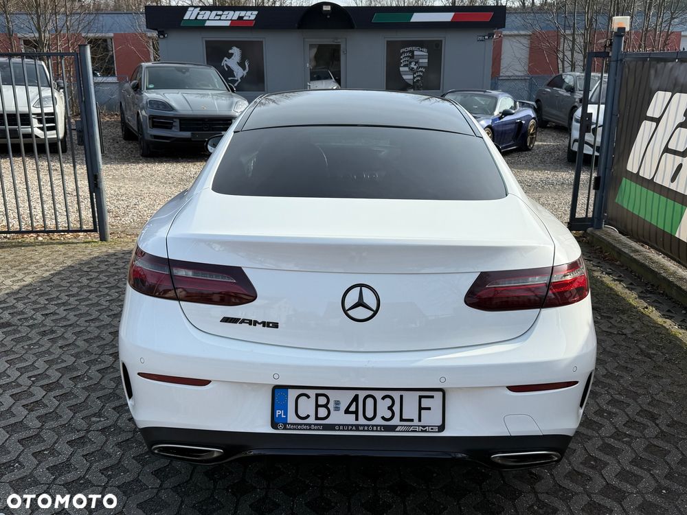 Mercedes-Benz Klasa E 200 4-Matic AMG - 7