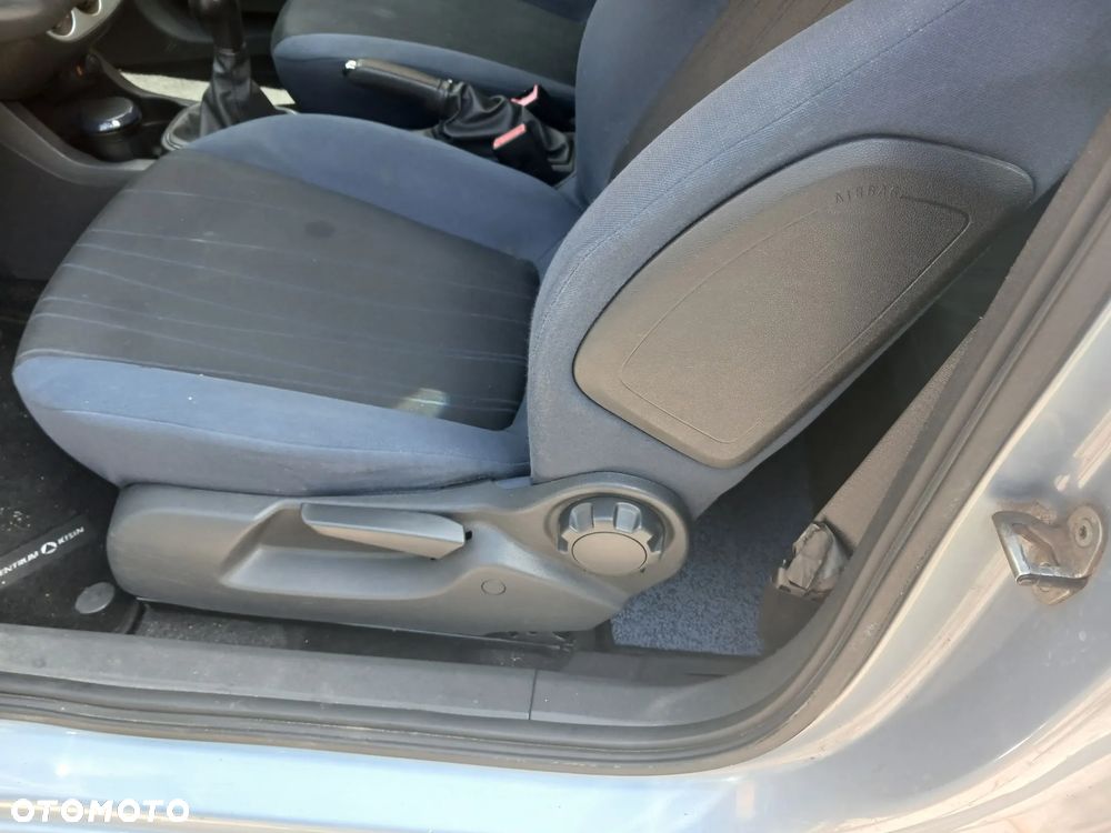 Opel Corsa - 18