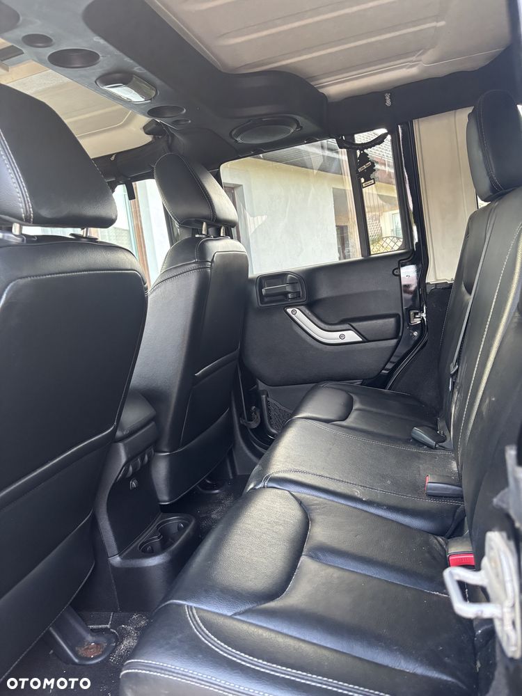 Jeep Wrangler - 7