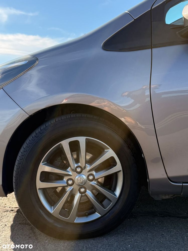 Toyota Yaris - 8