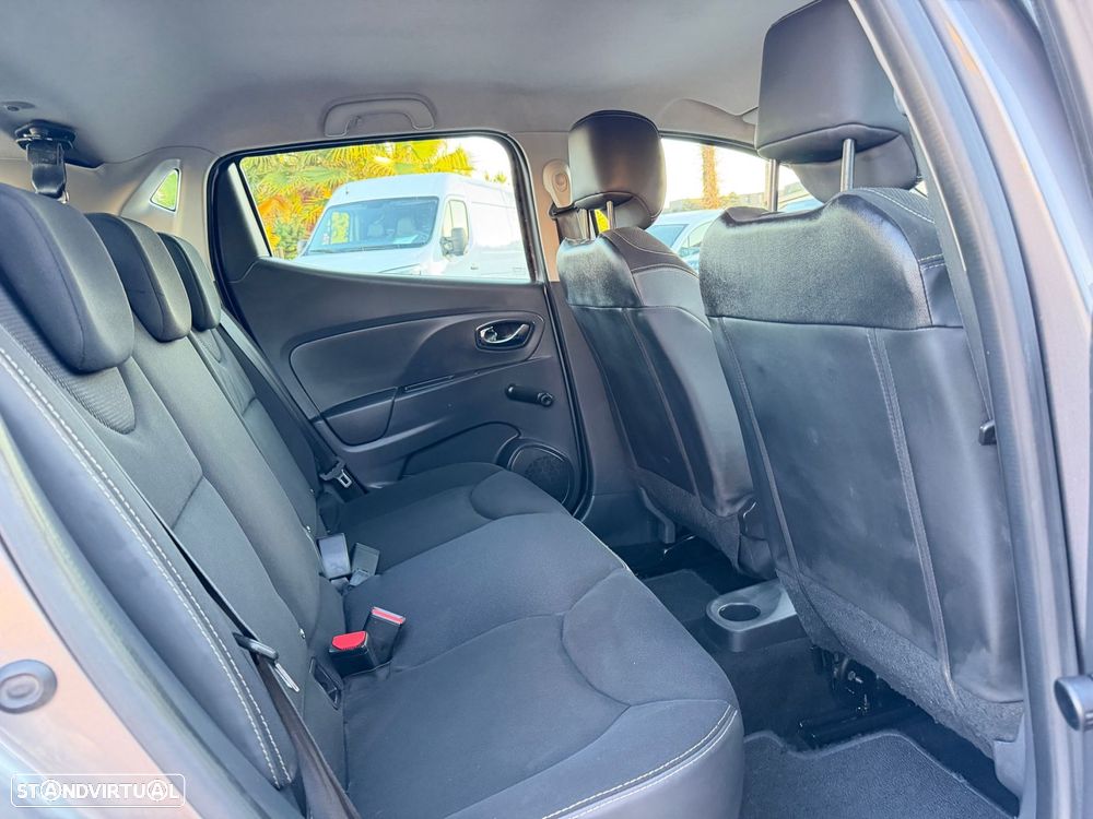 Renault Clio 0.9 TCE Dynamique S - 17