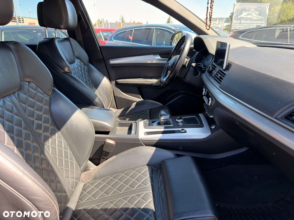 Audi SQ5 - 10