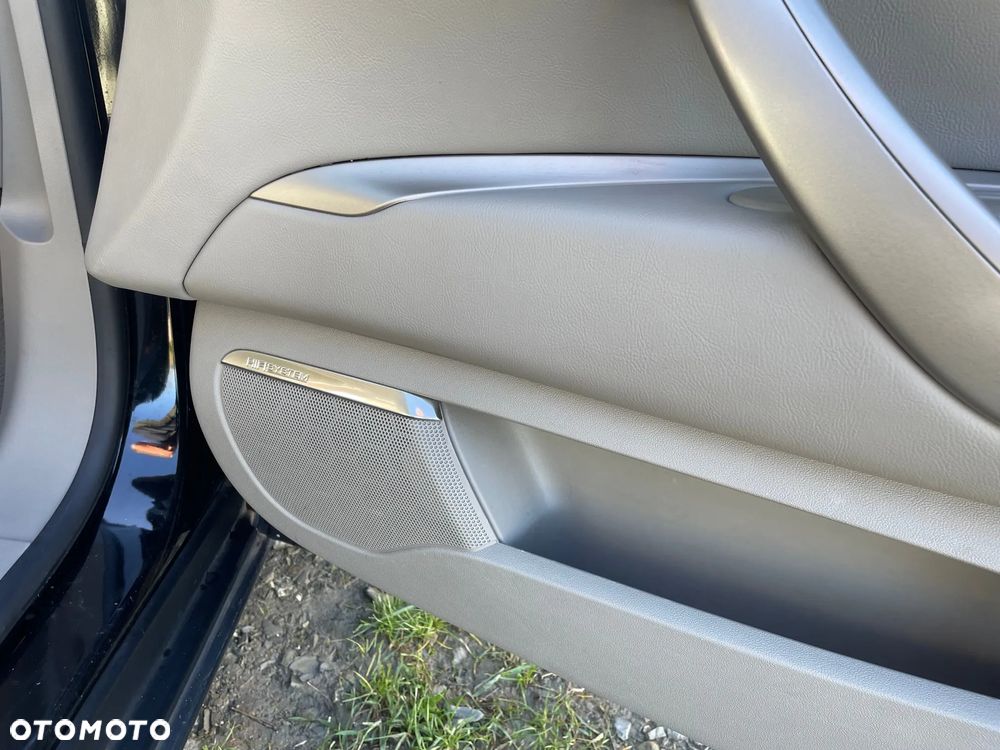 Citroën C5 Tourer 3.0 V6 Exclusive - 10