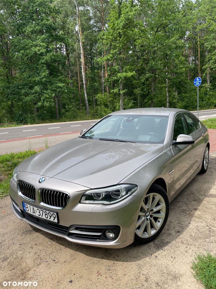 BMW Seria 5 525d Luxury Line - 1
