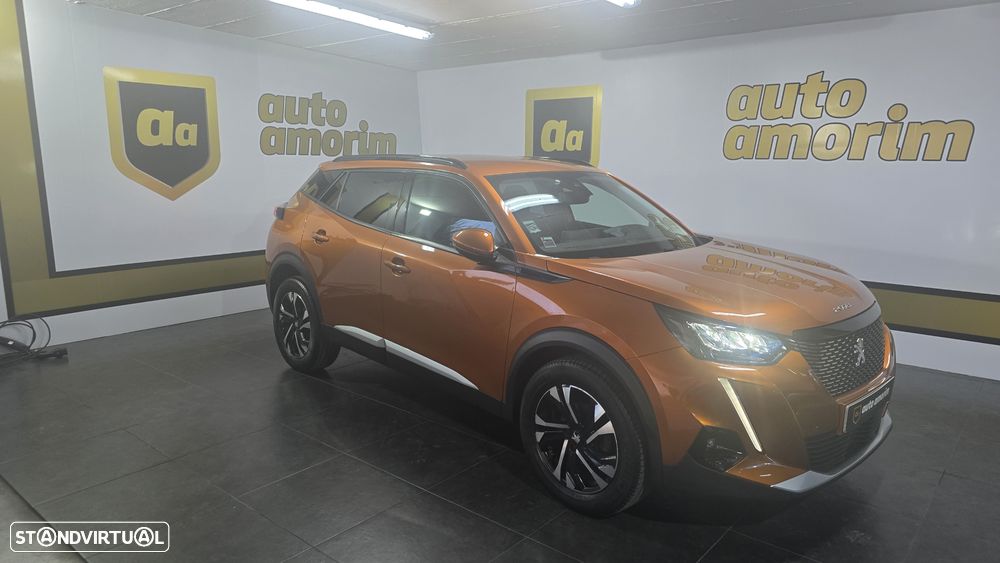 Peugeot 2008 1.2 PureTech Allure Pack - 4