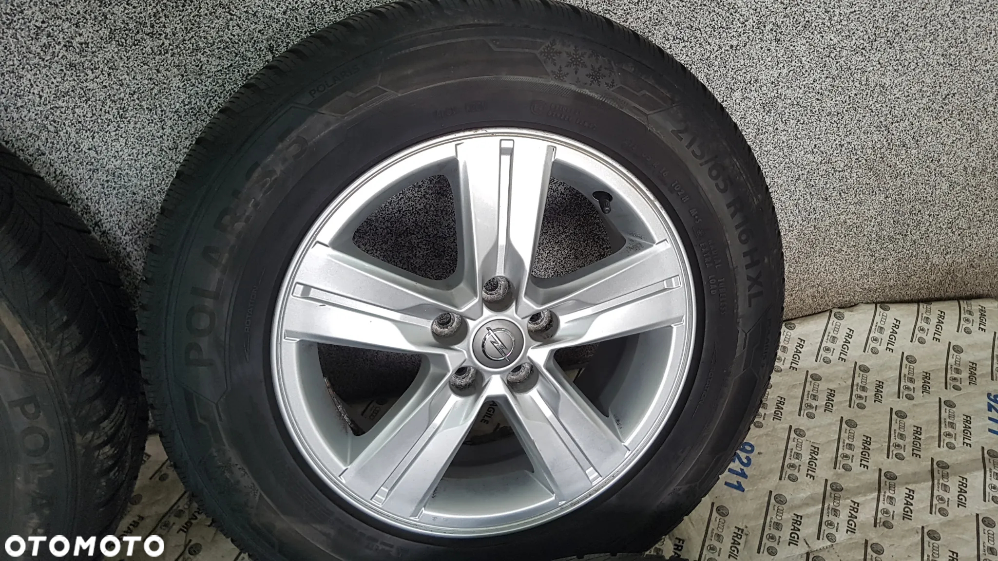 KOŁA ZIMOWE Z CZUJNIKAMI TMPS OPEL MOKKA TRAX  5X105  6,5JX16  215/65R16  215/65/16 - 16