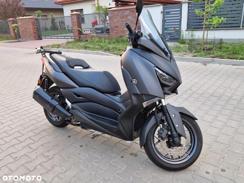 Yamaha X-max - 1