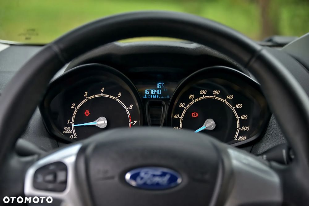 Ford Fiesta 1.25 Titanium EU5 - 35