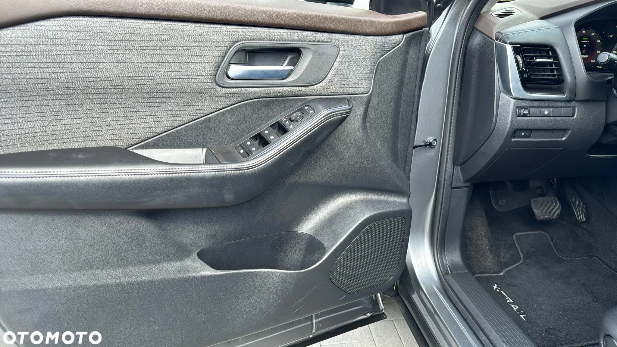 Nissan X-Trail - 11