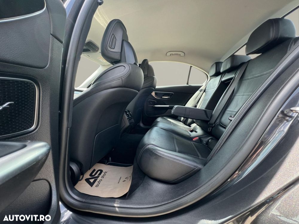 Mercedes-Benz C 220 d 9G-TRONIC - 16