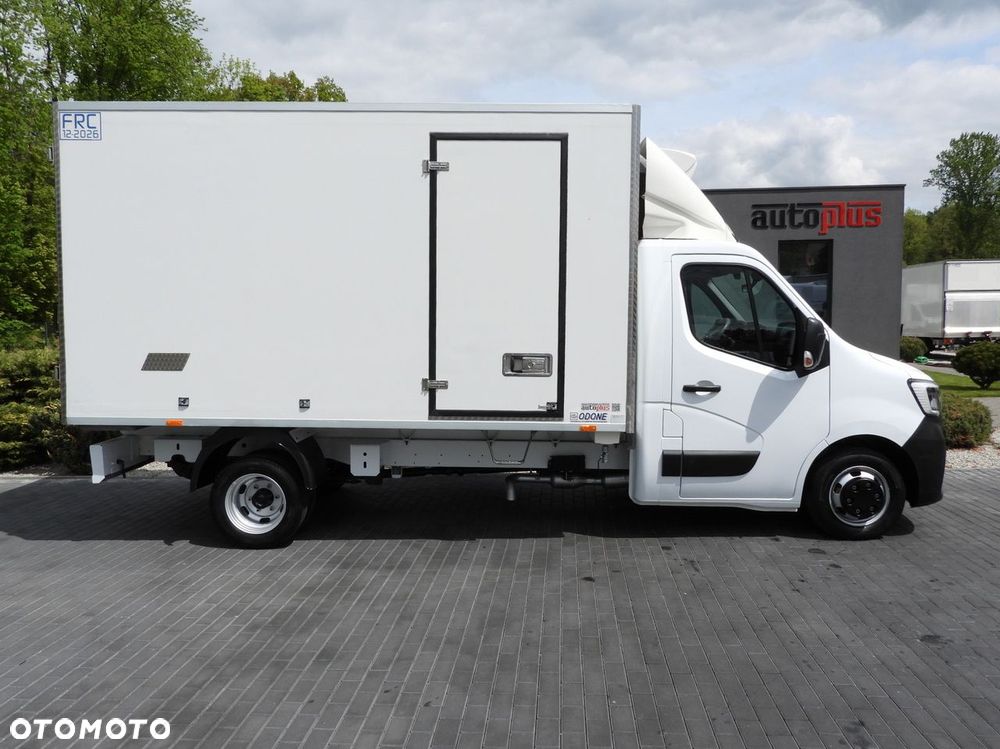 Renault MASTER  CHŁODNIA KONTENER -10*C TEMPOMAT LEDY BLIŹNIACZE KOŁA KLIMATYZACJA  145KM - 8