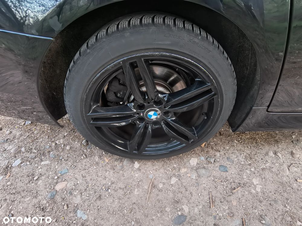 BMW Seria 5 530d xDrive - 23