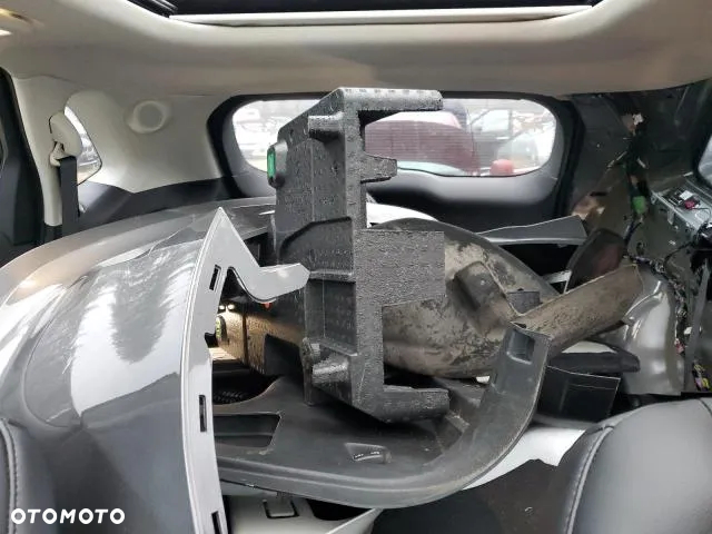 Ford Edge - 10
