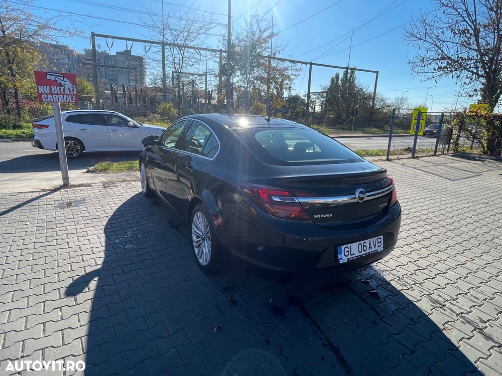 Opel Insignia 2.0 CDTI ECOTEC ECOFLEX Start/Stop - 2