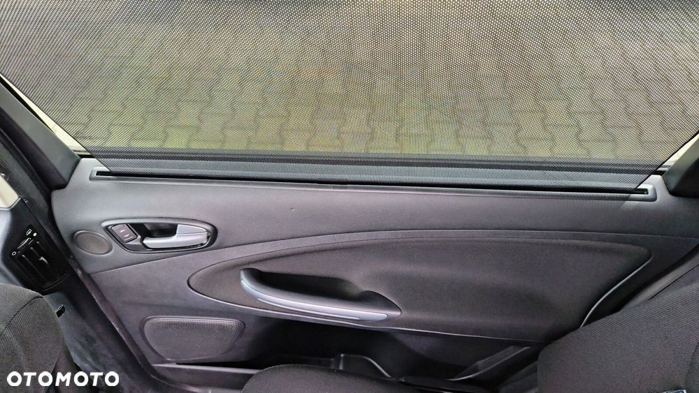 Ford S-Max - 38