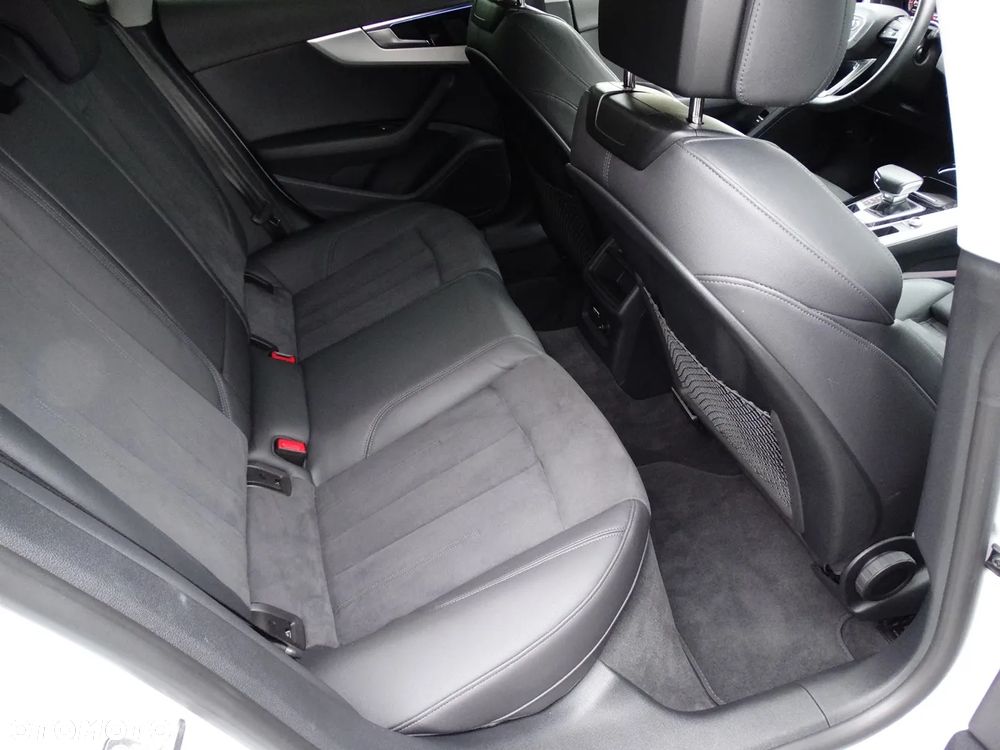 Audi A5 Sportback 45 TFSI quattro S tronic S line - 23