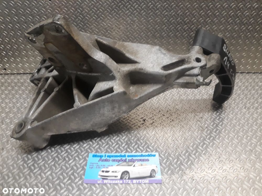 ŁAPA MOCOWANIE ALTERNATORA FIAT BRAVO II  1,4 T-JET  46820385
