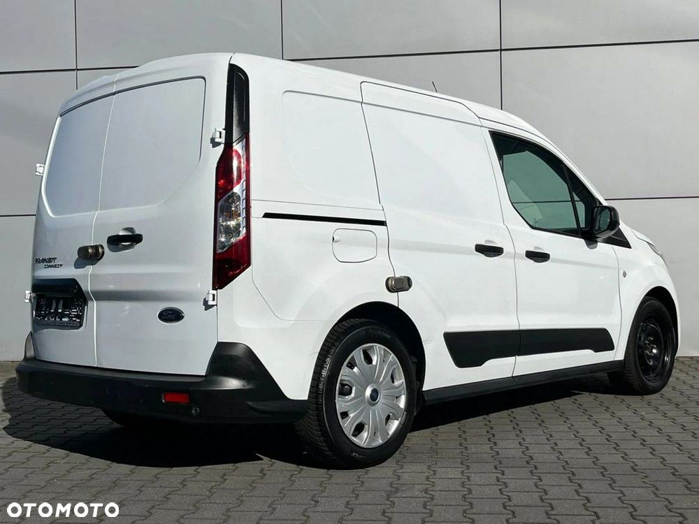Ford Transit Connect - 9